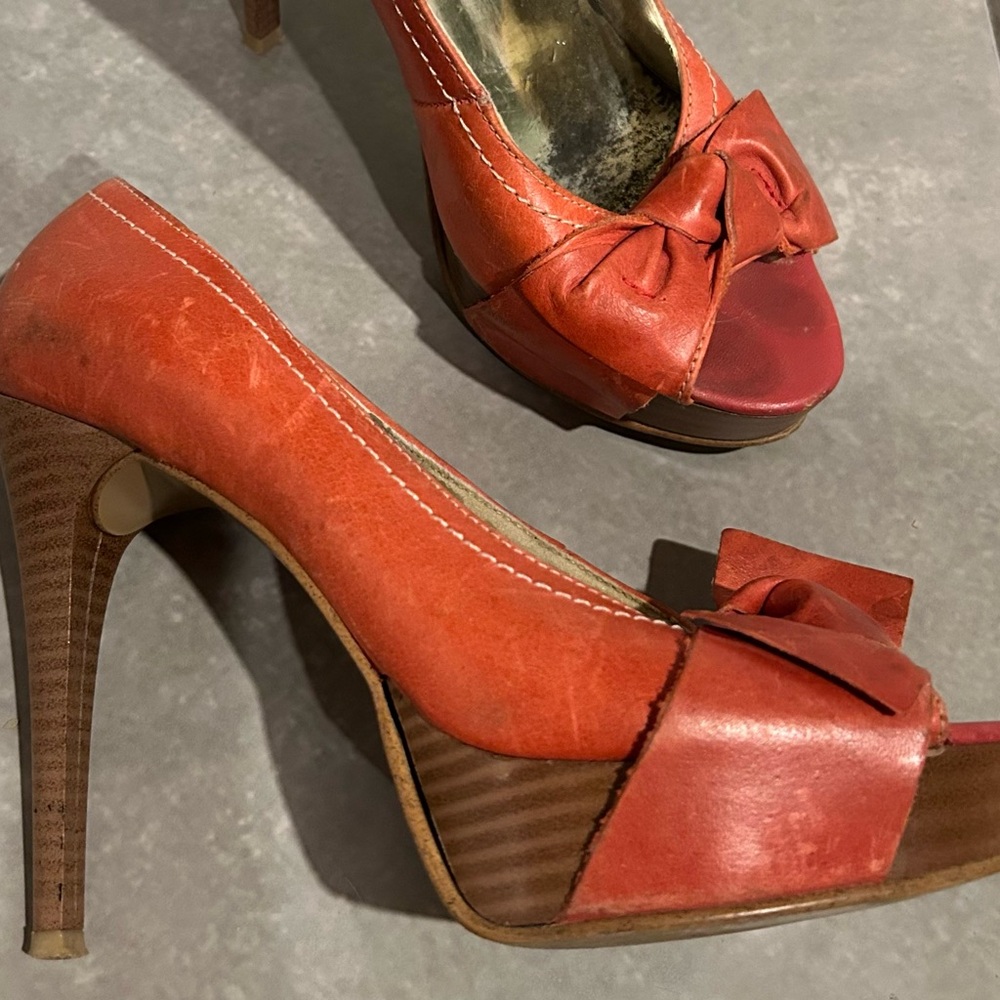 Gabriella Rocha Red Leather High Heels - Picture 7 of 9